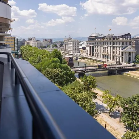 Grand Vardar Premium, Lux Skopje