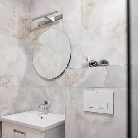 Grand Vardar Premium, Lux Skopje